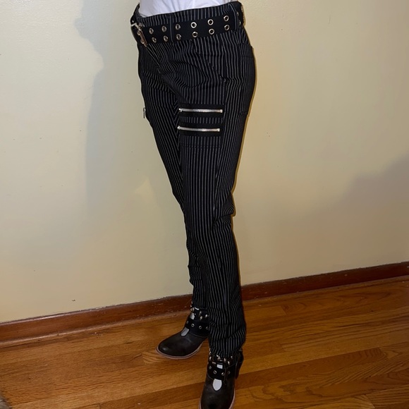 Classic Royal Bones black and white unisex pinstripe pants with zippers - Picture 5 of 9